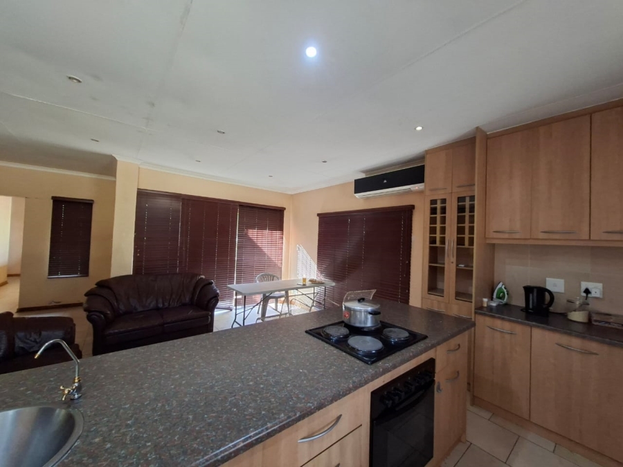 6 Bedroom Property for Sale in Universitas Free State